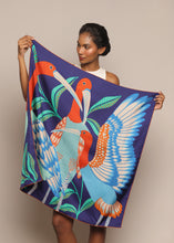 Cargar imagen en el visor de la galería, Pañoleta Serena Azul 90X90cm