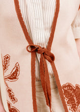 Cargar imagen en el visor de la galería, Chaleco Leticia
