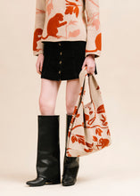 Cargar imagen en el visor de la galería, Knit Purse Cumare
